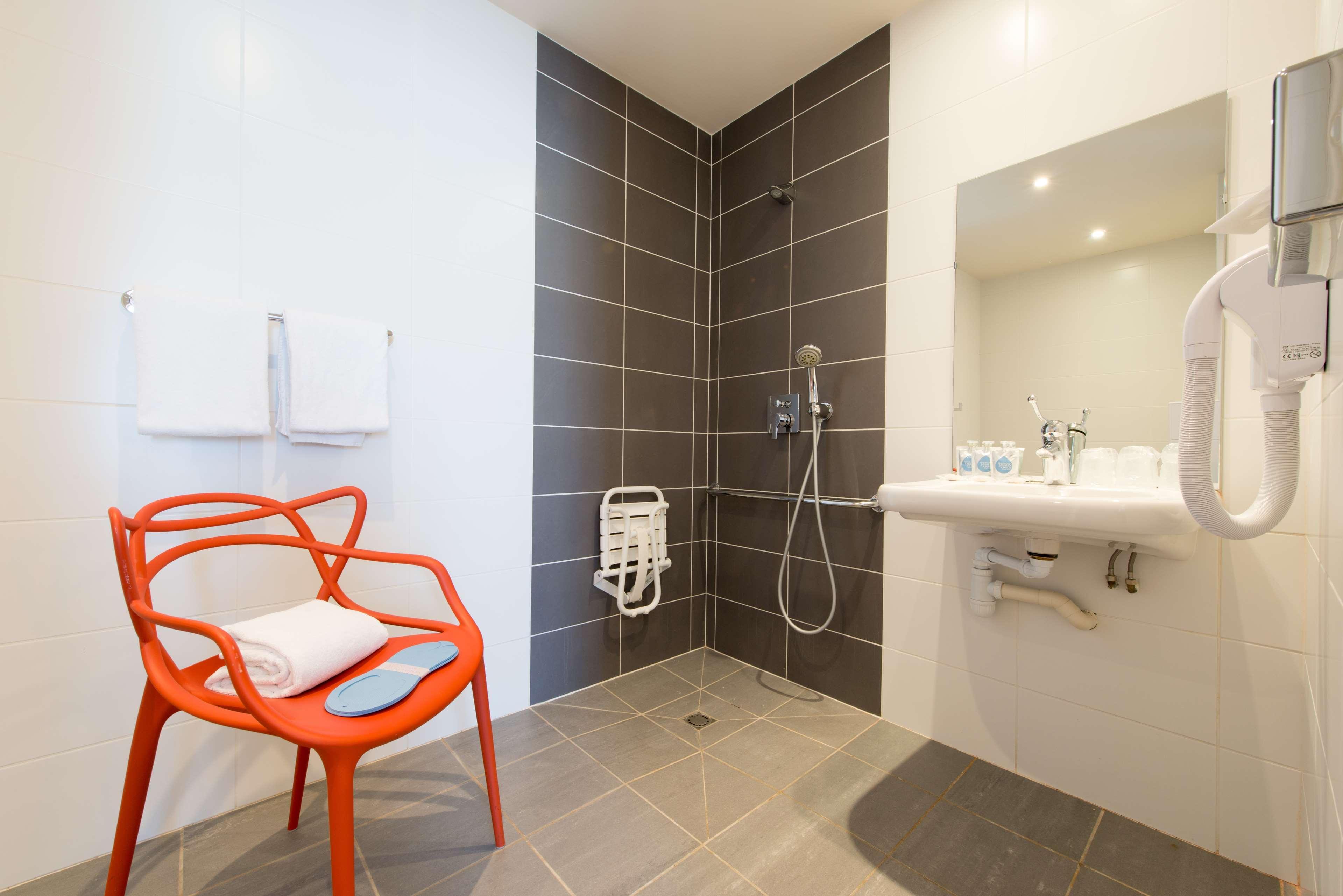 Hotel Confort La Rochelle Centre Les Minimes Eksteriør billede