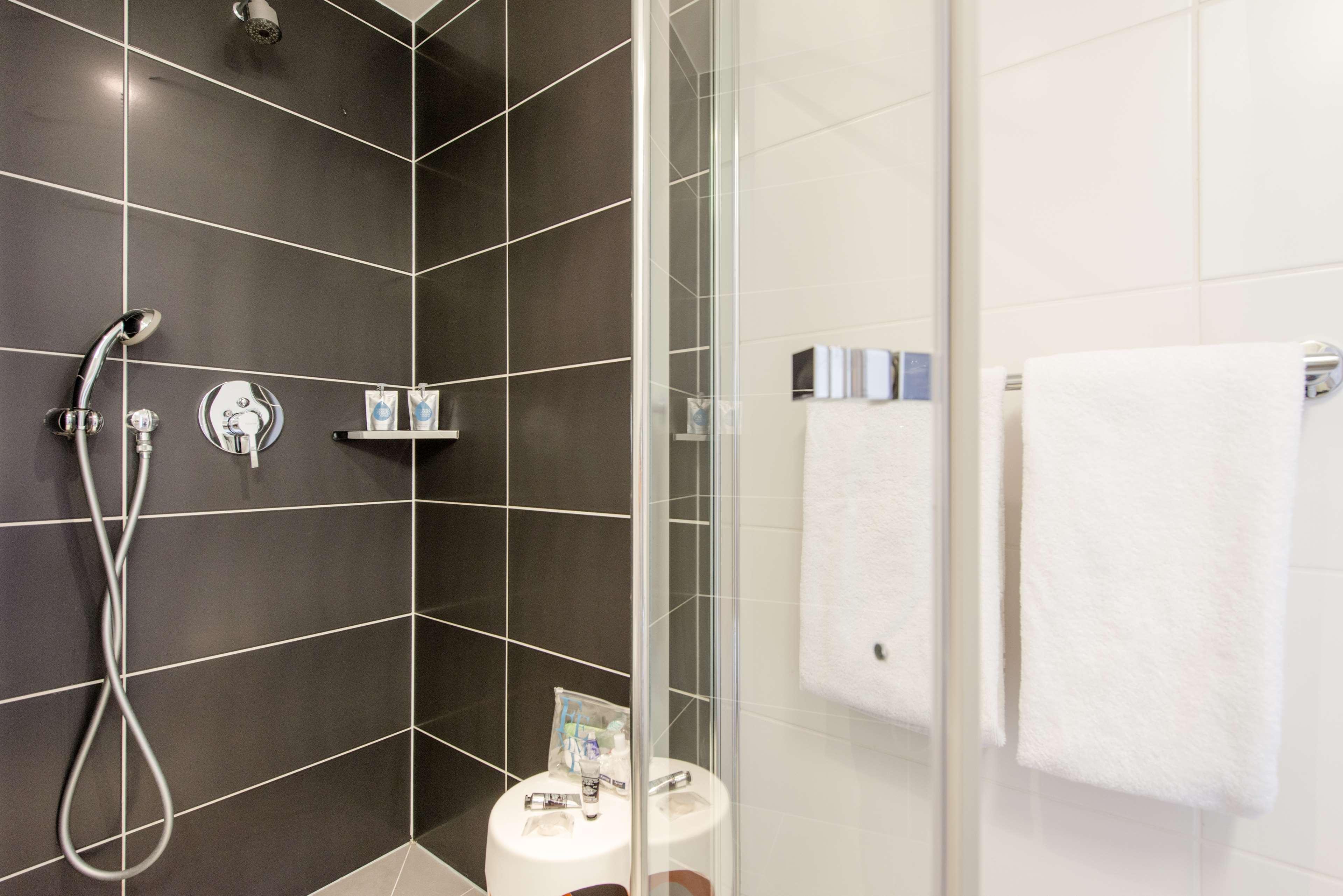 Hotel Confort La Rochelle Centre Les Minimes Eksteriør billede